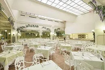 Hotel Roulette 4*